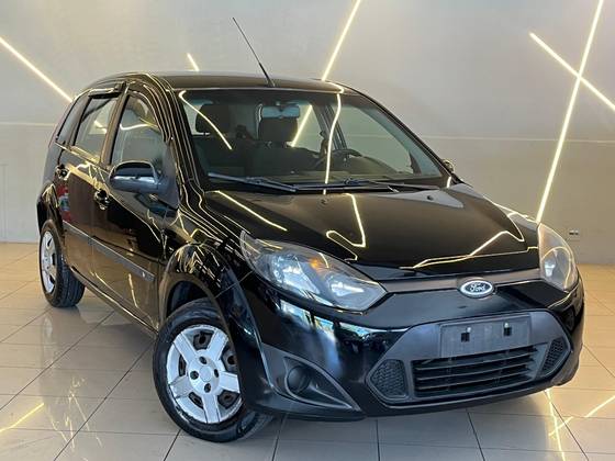 FORD FIESTA 1.0 ROCAM HATCH 8V FLEX 4P MANUAL FORD FIESTA 1.0 ROCAM HATCH 8V FLEX 4P MANUAL
